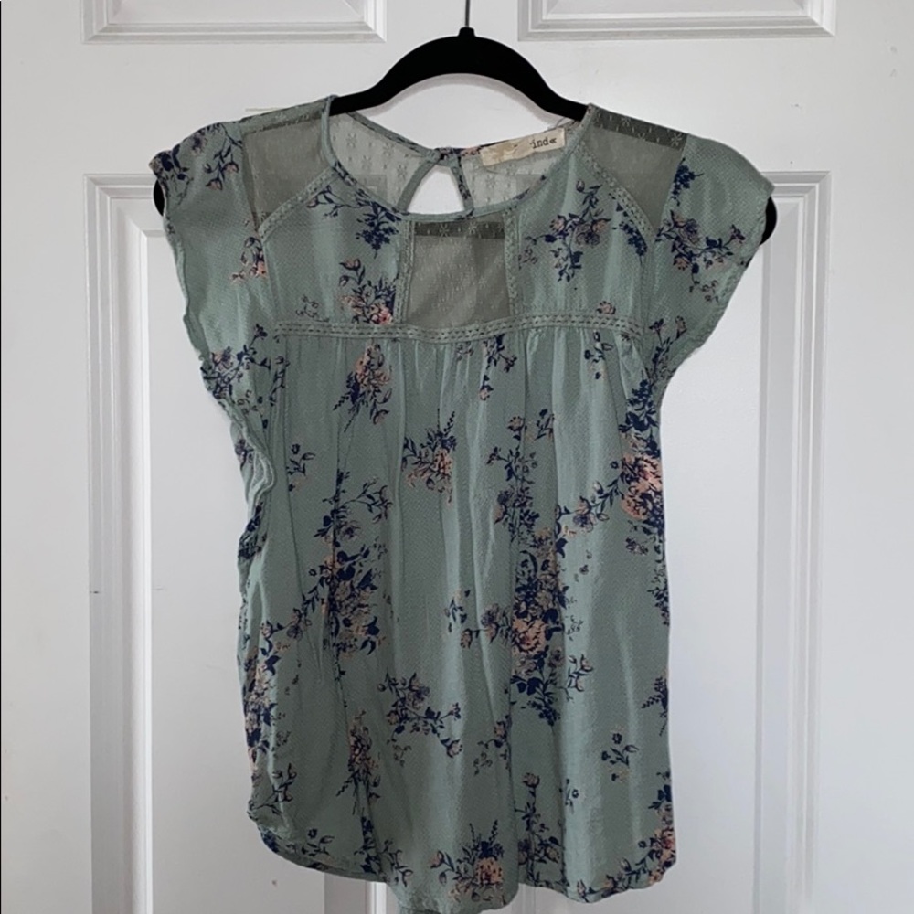 Floral Short Sleeve Blouse